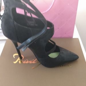 Privileged By J. Dossier Pumps